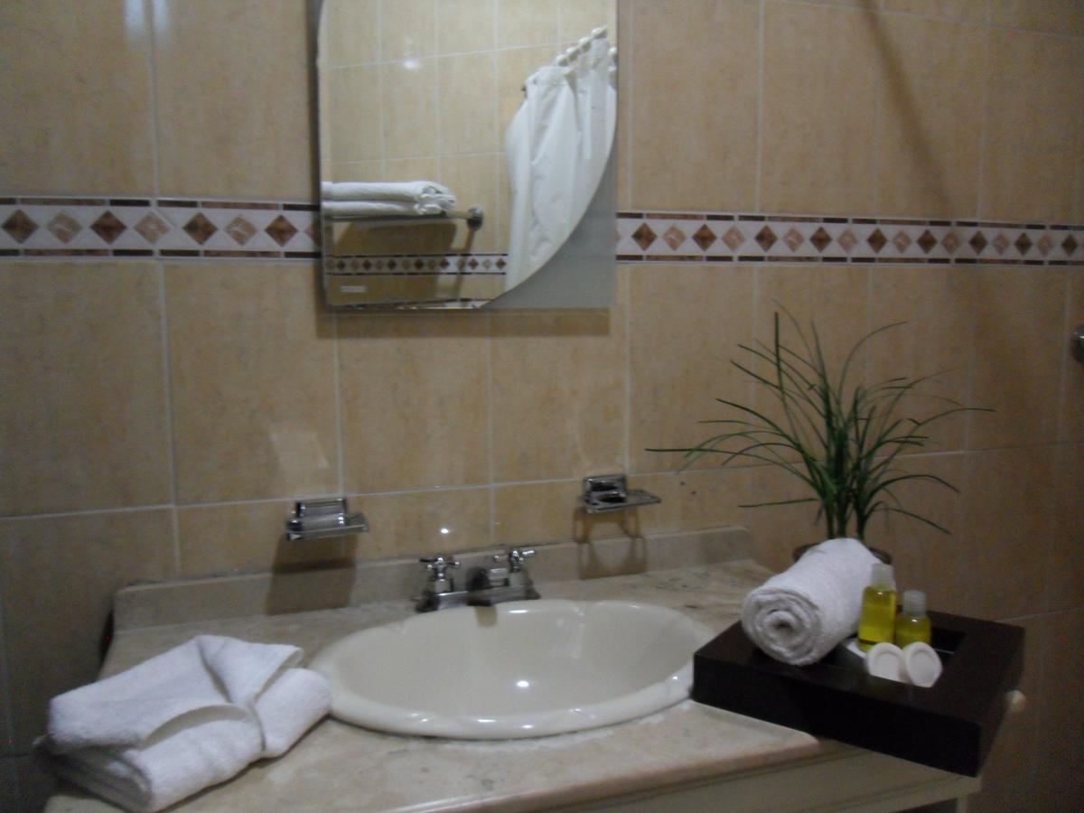 Hotel Suite Azomali Тула-де-Альенде Экстерьер фото